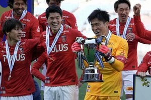 PHOTOギャラリー「ピッチの焦点」【富士フイルム スーパーカップ2022　浦和レッズvs川崎フロンターレ　2022年2月12日13時35分キックオフ】（渡辺航滋撮影）の画像