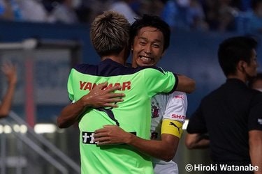 画像 写真 清武 柿谷 中村俊輔 レジェンドの躍動 Photoギャラリー ピッチの焦点 横浜fcーセレッソ大阪 Jリーグ 国内 サッカー批評photoギャラリー ピッチの焦点 サッカー批評web