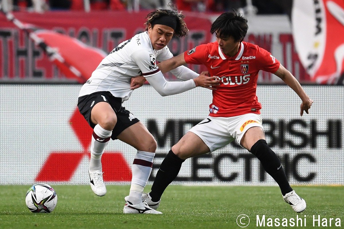 浦和 松崎快 J1初スタメン初ゴール も 笑っちゃいました 起きた 珍事 とにじむ 悔しさ とは 浦和レッズ 松崎快とヴィッセル神戸 武藤嘉紀の 天国と地獄 1 動画 概要 ニュース サッカー批評web