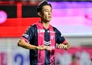 「にしてもカッコいいなこれ」J1札幌の今週末限定コラボユニフォームに賛辞の嵐！「画像の選手達がカッコイイ」「この写真まじでかっこいいなー」などの声が広がるの画像