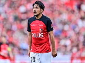 浦和・興梠慎三がFW初のJ1通算500試合出場を達成！「過去一番、タイトルを獲った選手を目指したい」と、目標の2選手の名前を挙げるの画像