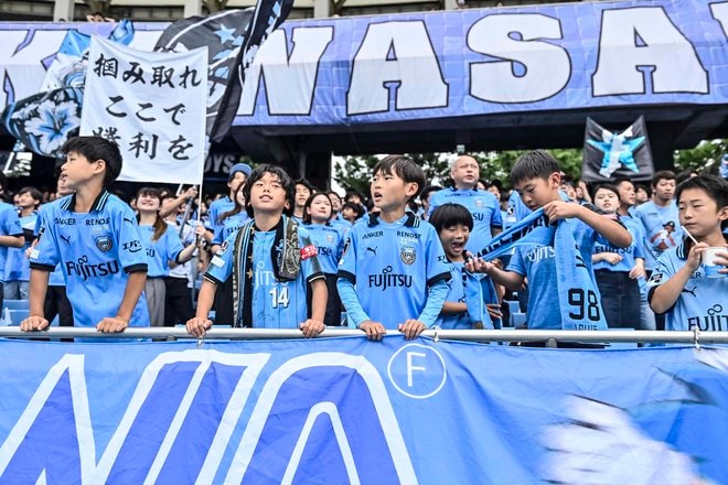 【サポーターアルバム(2)】G大阪戦の執念の同点弾導いた川崎フロンターレのサポーター写真94枚！ Gゾーンからメインスタンドまで撮影「川崎フロンターレーガンバ大阪(2)」の画像029