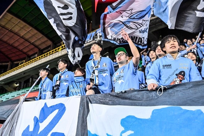 【サポーターアルバム (2)】ACLE　MD7　浦項スティーラースー川崎フロンターレ　2025年2月11日（韓国）の画像050