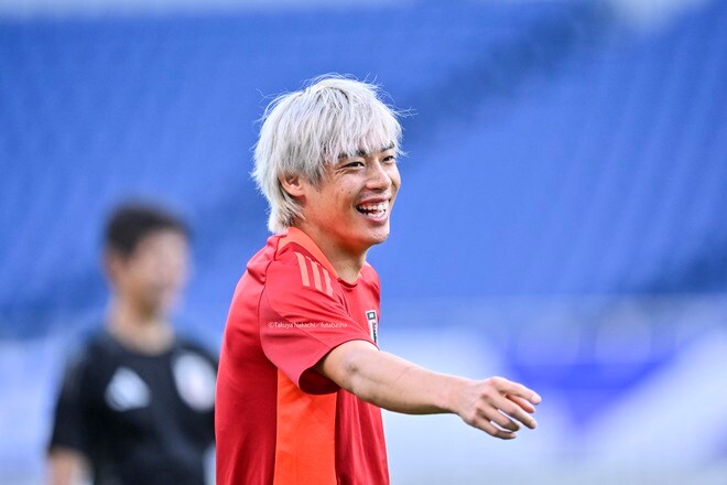 【現地撮】伊東純也のW杯最終予選・中国戦前日のトレーニング写真17枚！ サッカー日本代表の難しい初戦を前に笑顔見せたの画像009