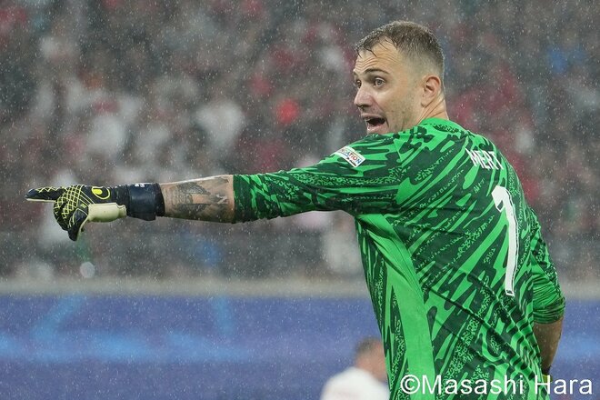 【UEFA　EURO2024現地撮】開始1分にトルコ先制もオーストリア猛反撃！トルコのメッシ19歳ギュレルのCKからの追加点でトルコ辛勝【オーストリア代表vsトルコ代表】PHOTOギャラリーの画像007