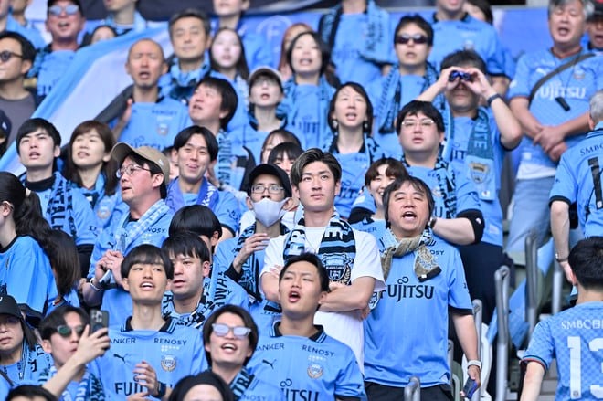 【サポーターアルバム】ACLE準優勝後初の国内試合に駆け付けた川崎フロンターレのサポーター写真80枚！ 国立を青く染め上げる「鹿島アントラーズー川崎フロンターレ」の画像063