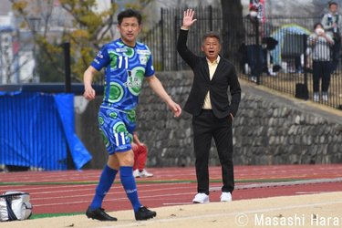 画像・写真：「カズ」三浦知良と監督の兄・三浦泰年「試合後の