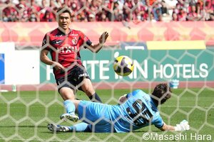 鬼木監督の古巣｢ACL準優勝チーム｣に押し込まれ続けた鹿島、鈴木優磨の｢献身プレー｣と22歳の｢プロ初ゴール｣、26歳の｢国立初ゴール｣で6連勝、充満してきた｢らしさ｣【鹿島アントラーズvs川崎フロンターレ】PHOTOギャラリーの画像