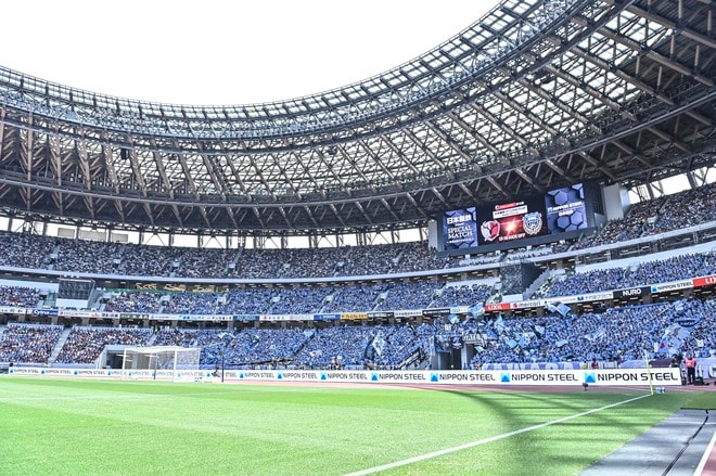 【サポーターアルバム】国立競技場を青く染め上げた川崎フロンターレのサポーター写真81枚！ ACLE準優勝後初の国内試合「鹿島アントラーズー川崎フロンターレ」の画像044