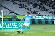 J1昇格争い福岡抜け出し!?(2)遠藤保仁が語った職人芸「距離、フィーリング、隠避」【戸塚啓J2のミカタ】の画像