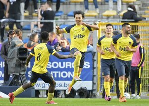 サッカー日本代表・三笘薫がプレーオフ初戦で決めた!!「超反応でゴール奪取」ユニオンSGの勝利に貢献した｢今季公式戦7得点目｣とは?【動画】の画像