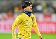 「落ち着き半端ない」サッカー日本代表・冨安健洋の「無人ゴールカバー→冷静な持ち運び&パス」に脚光! マンチェスター・シティ戦での好判断が話題にの画像