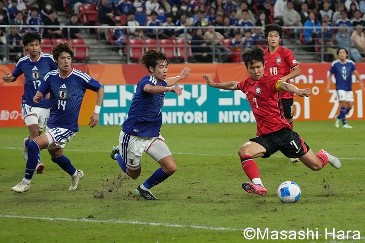 ロス五輪のアジア枠は｢2｣へ激減…美しいパス回しが身上のU-21日本代表が｢金メダル｣を逃した理由【アジア大会で準優勝＆3連覇！サッカー日本代表の｢現在地」】(2)