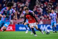 サガン鳥栖、長沼洋一と手塚康平の2得点で浦和に快勝！　PHOTOギャラリー【明治安田J1リーグ 第10節 浦和レッズvsサガン鳥栖 2023年5月10日 19:33キックオフ】の画像