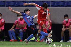 日本代表に「喝」の激論　大住良之×後藤健生(1)「判断が遅い。プレーが不正確」「経験豊富な南野、原口も…」の画像