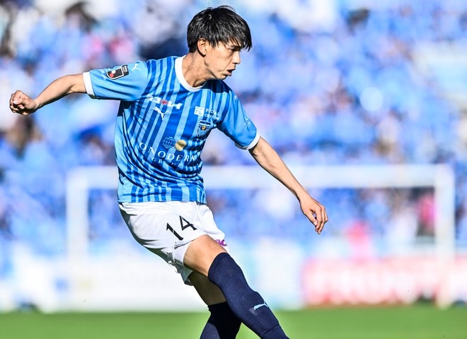 【まさかの3試合足踏み。指揮官、最大の壁に直面した横浜FC・四方田監督が進むべき道(2)】四方田監督の秘蔵っ子・福森＆中野は恩師を男にできるのか……中野が説く「自分が勝たせてやる」の気持ちの画像