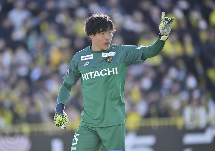 MVPのGKは｢W杯メンバー入り確実｣！J1トップ5は、守護神がほぼフルタイム出場【2025年Jリーグの意外な鍵は｢GK固定率｣】(2)