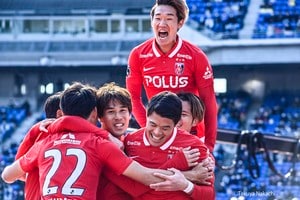 サッカー日本代表DFを一瞬で欺いた！ 浦和レッズ・江坂任の川崎フロンターレを粉砕した「ビューティフルゴール」【動画】の画像
