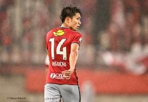 「素敵すぎて涙が出ました」鹿島アントラーズMF樋口雄太が妻との「結婚式前撮りムービー」公開！ 映画のような映像に、「素敵すぎる…」「かっこえええ!!」など大反響の画像