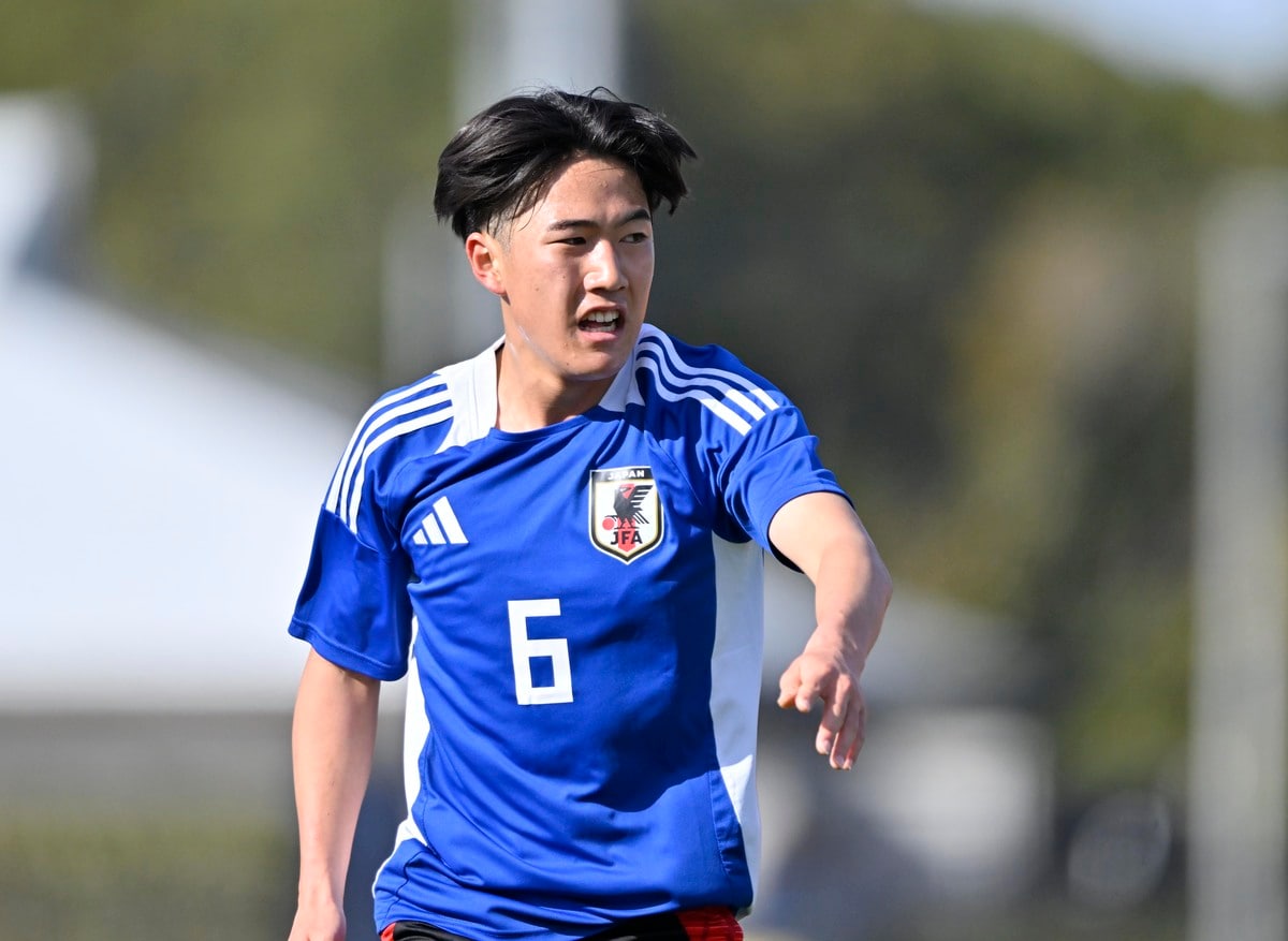 完璧な飛び出し&ラストパスだったのに｣ラ・リーガデビュー19歳MF佐藤