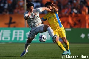PHOTOギャラリー「ピッチの焦点」【明治安田Ｊ１リーグ　第１１節　湘南ベルマーレｖｓ清水エスパルス　２０２２年５月３日　１５：０３キックオフ】の画像