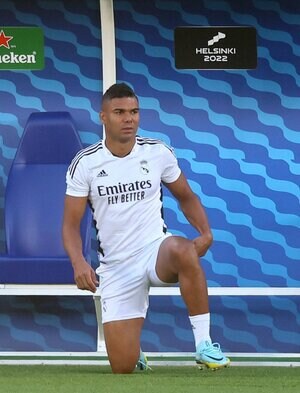 ｢カゼミーロを売却するな｣!! レアル・マドリードの｢練習風景画像｣に届いた切実な声…ブラジル代表MFのチーム残留を訴える声が続々!!【画像】の画像