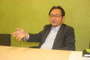 湘南ベルマーレ会長に聞くＪリーグ移籍の現在・未来（２）　「生き残る策は欧州とのつながり」の画像