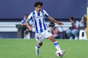 「好感が持てる素晴らしい行動」サッカー日本代表・久保建英の“練習中のとっさの行動”が話題に！ バルセロナ戦直前に示した「レアル・ソシエダへのリスペクト」の画像