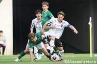 昨年の王者と現在の首位が頂上バトル「写真が撮れない」町田サッカーの厳しい現実【FC町田ゼルビアVSヴィッセル神戸】原悦生PHOTOギャラリー「サッカー遠近」の画像