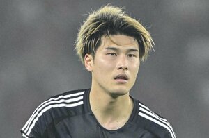 ｢ヘディング強っ｣日本代表27歳DF、ドイツ名門デビュー戦で“痛すぎる”初ゴール！驚異のヘッド弾からの“悲劇”に｢喜びより身体の痛み｣｢体ずっと張ってるから好き｣の画像