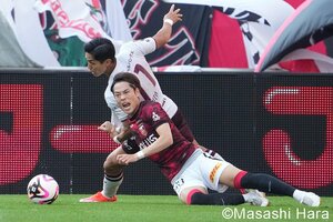 ｢苦しい日程｣神戸の得点増は武藤と大迫の体調次第、今後｢狙われる｣サヴィオを助ける浦和の新トップ下【神戸VS浦和戦で見えた｢新戦力の実力｣と｢今後の課題｣】(2)の画像