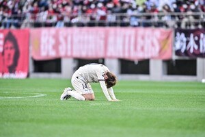 【photoギャラリー(1)】鹿島アントラーズー川崎フロンターレの画像