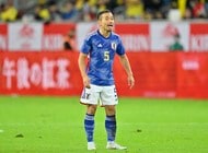 「アイテムが全部かわいすぎる」カタールワールドカップへ出発するフライブルクのサッカー日本代表MF堂安律の「私服姿」が話題! キャップやヘッドホンを着用したファッションにファン歓喜の画像