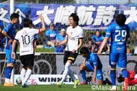 ｢利き足どっち？｣浦和FW小森飛絢、またも逆足の“技あり左足弾”！ 4連勝貢献に｢センスの塊｣｢興梠ぽい｣と絶賛の嵐