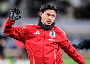 「ターンのスピードヤバい」「世界クラス」南野拓実が相手PA内で見せた「高速ターンシュート圧巻ゴール」が大絶賛！「こういうターン天才的に上手いよね」の声の画像