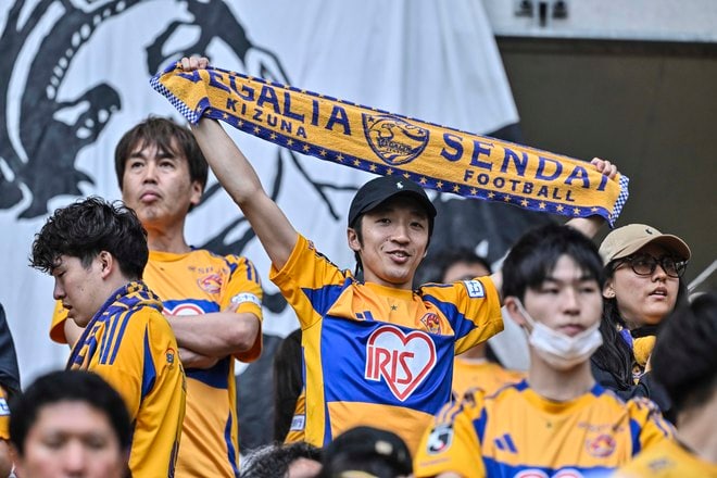 【仙台サポーターアルバム(1)】千葉戦に2000人が駆け付けたベガルタ仙台のサポーター写真99枚！ 雨中で声援鳴り響かせた「ジェフユナイテッド千葉ーベガルタ仙台」の画像089