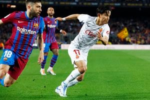 【ラ・リーガ分析】「バルセロナ戦」サッカー日本代表・マジョルカ久保建英「59分に投入」も不発！残留争いで「失われつつある居場所」【バルセロナ対マジョルカ】(2)の画像