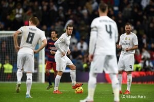 【ラ・リーガ分析】自慢の攻撃陣につくり出した「偽トップ下」【名将アンチェロッティに託されたレアル・マドリード「再生」】(1)の画像