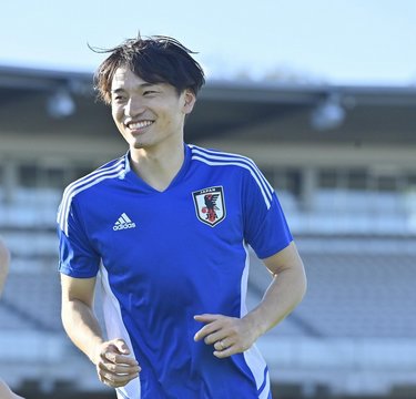 画像 写真 サッカー日本代表がワールドカップ最終予選 3 24 日豪決戦へ本格始動 汗ばむ気候の中で 9人がフルメニュー 3人が軽いトレーニング をこなす 日本代表 ニュース サッカー批評web