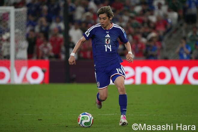 日本代表の歴史的W杯4発快勝劇を現地撮影！上田綺世、鎌田大地、伊東純也の得点、ピッチ上での躍動と歓喜！試合後の板倉滉と吉田麻也【日本代表vsチュニジア代表】激闘PHOTOギャラリーの画像013
