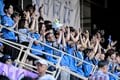 【サポーターアルバム】敵地で勝利を掴んだ川崎フロンターレのサポーター写真75枚！ 圧巻の応援で勝ち越し導く「サンフレッチェ広島ー川崎フロンターレ」の画像024
