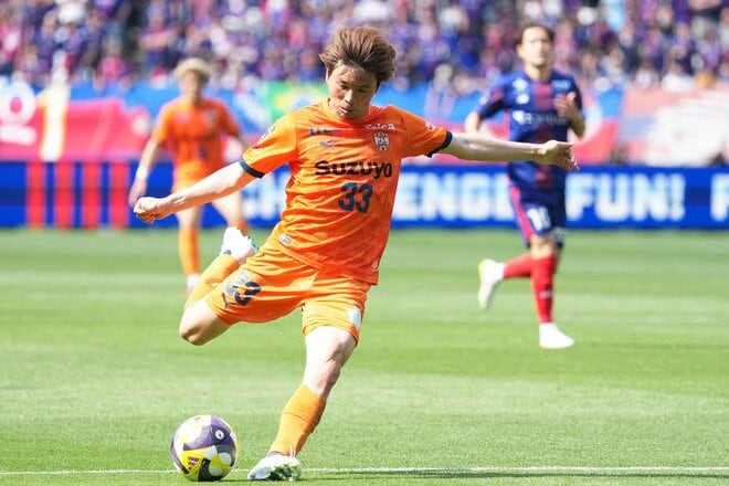 FC東京2シャドー左の｢15歳逸材｣が躍動も…元サッカー日本代表｢36歳エース｣の全ゴールに絡む活躍で清水エスパルスが5位浮上｢イメージはできていた｣【FC東京VS清水エスパルス】PHOTOギャラリー激闘22連写の画像015