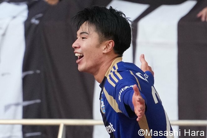 林幸多郎のつま先シュートでFC町田ゼルビアが先制！聖地・国立での東京決戦を制した町田が“自分たちらしく”延長戦を制して初の天皇杯決勝進出！追加点のオ・セフンが歓喜！【FC町田ゼルビアvs FC東京】激闘PHOTOギャラリーの画像007