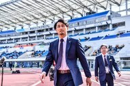 “富士山の日”に燃えるJ2清水エスパルス! 公式チアも動員しての「富士山タオルマフラー」推しに、ファンは「めっかわです」の画像