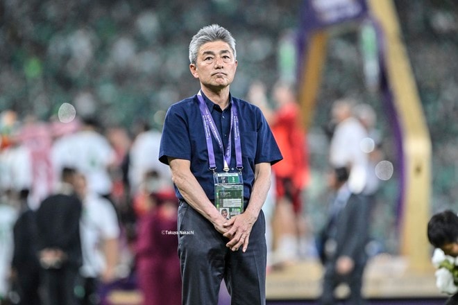 【J1川崎を取材して感じた「育てる力と心」とは(12)】ACLEの激動の裏にあった長谷部茂利監督のジェッダでの青空面談。試合に出られない選手と向き合い、話したこと……「私が解決できるんだったら」の画像001