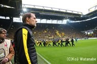 大住良之の「この世界のコーナーエリアから」第78回「ピッチの二〇三高地」(4)「ペナルティーアークの面積は2Kのアパート以上!?」の画像