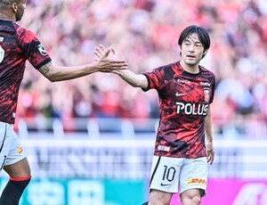 「震えた」「これが見たかったのよ」J1浦和サポ待望“ソルバッケン→中島翔哉”のゴールが美しい！「ファーストタッチうますぎ」「ソルバッケンめっちゃ仕事した」の声の画像