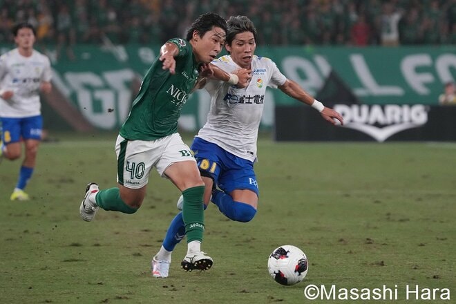 最下位を巡る試合は大激戦！ 先制エリソンがゴールパフォ＆林尚輝が気迫の同点ゴール！ 新井悠太と日高大のマッチアップが象徴的！一美和成が初出場【東京ヴェルディvsジェフユナイテッド千葉】激闘PHOTOギャラリーの画像003