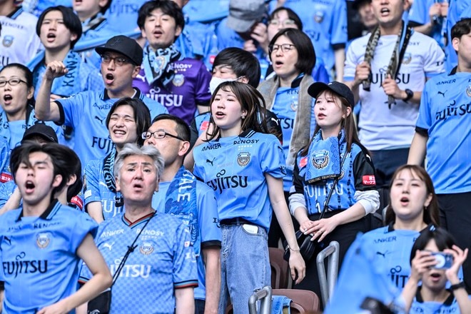 【サポーターアルバム】ACLE準優勝後初の国内試合に駆け付けた川崎フロンターレのサポーター写真80枚！ 国立を青く染め上げる「鹿島アントラーズー川崎フロンターレ」の画像064