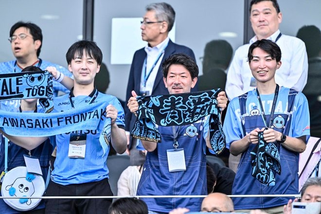 【サポーターアルバム(1)】ホーム4連戦の最終戦を戦った川崎フロンターレのサポーター写真99枚！ 2万1440人が駆け付け最高の雰囲気作る「川崎フロンターレーガンバ大阪(1)」の画像096